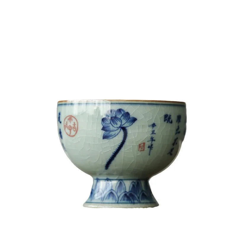 Antique Style Blue White Ceramic Tea Cup Landscape Master Bowl with Crackle Glaze for Gongfu Tea Home Decor